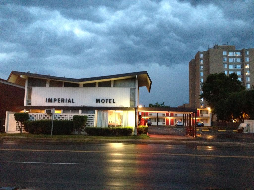 Imperial Motel Кортланд Екстериор снимка